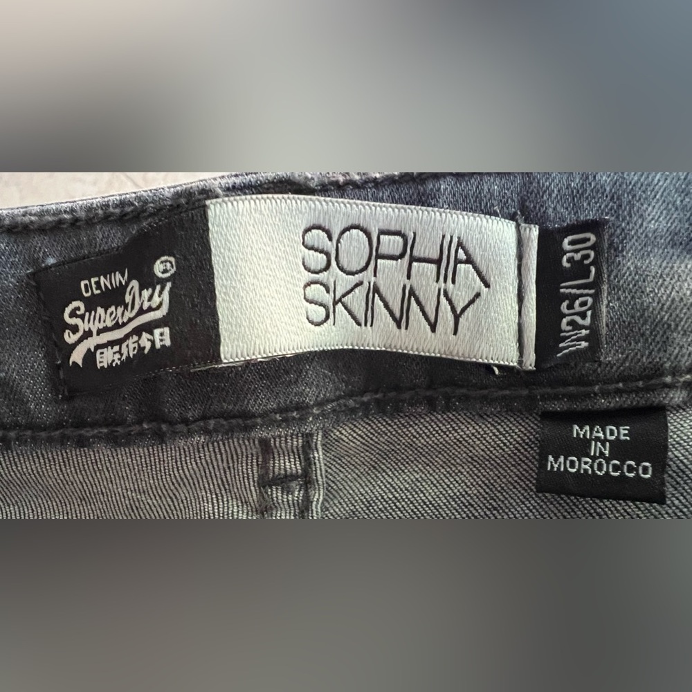 Superdry women’s 26/30. Sophia skinny jean. Gray